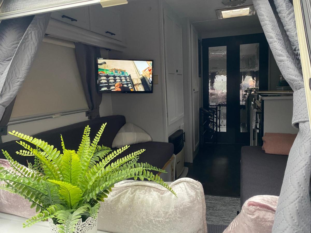 Rostrevor Valley Caravans With Private Hot Tub エクステリア 写真